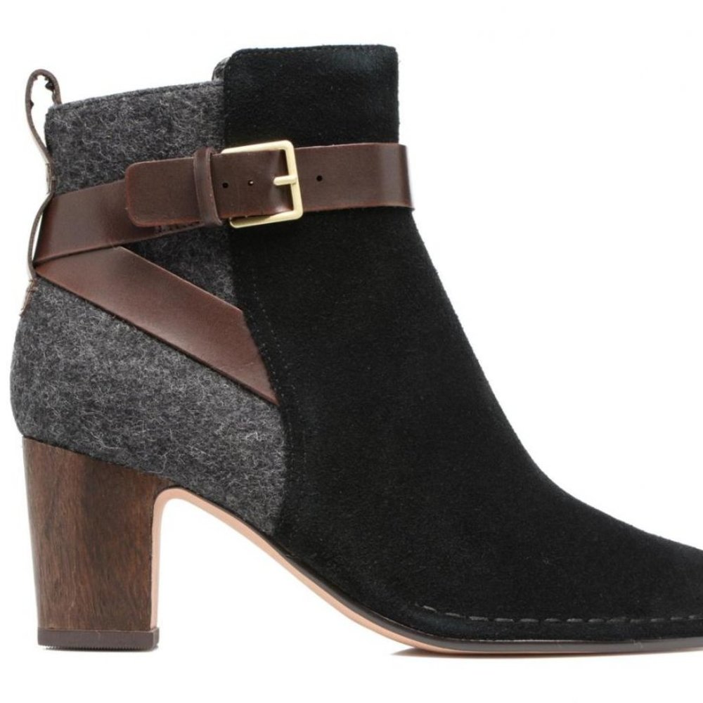 Clarks Spiced River Ankle Booties